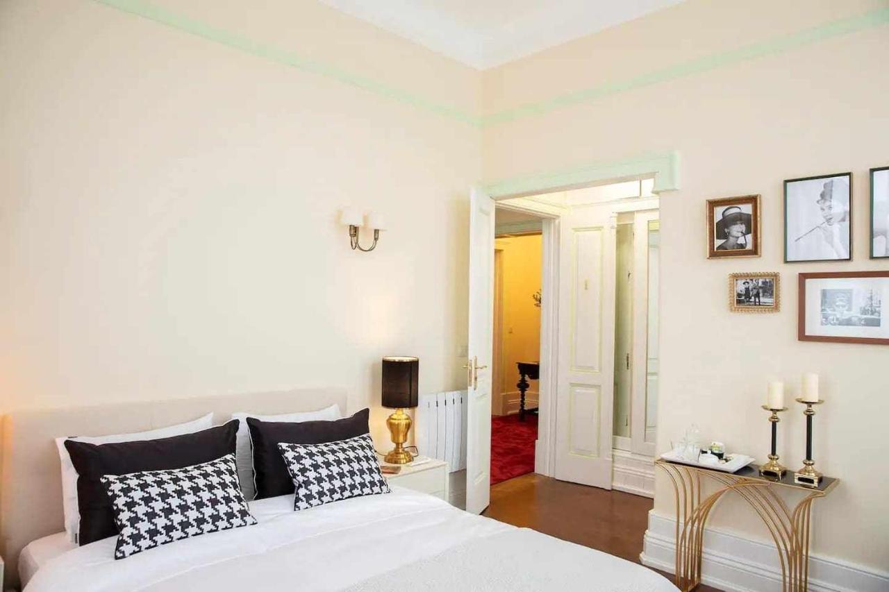 Quarto Duplo Deluxe com Varanda e Vista Mar
