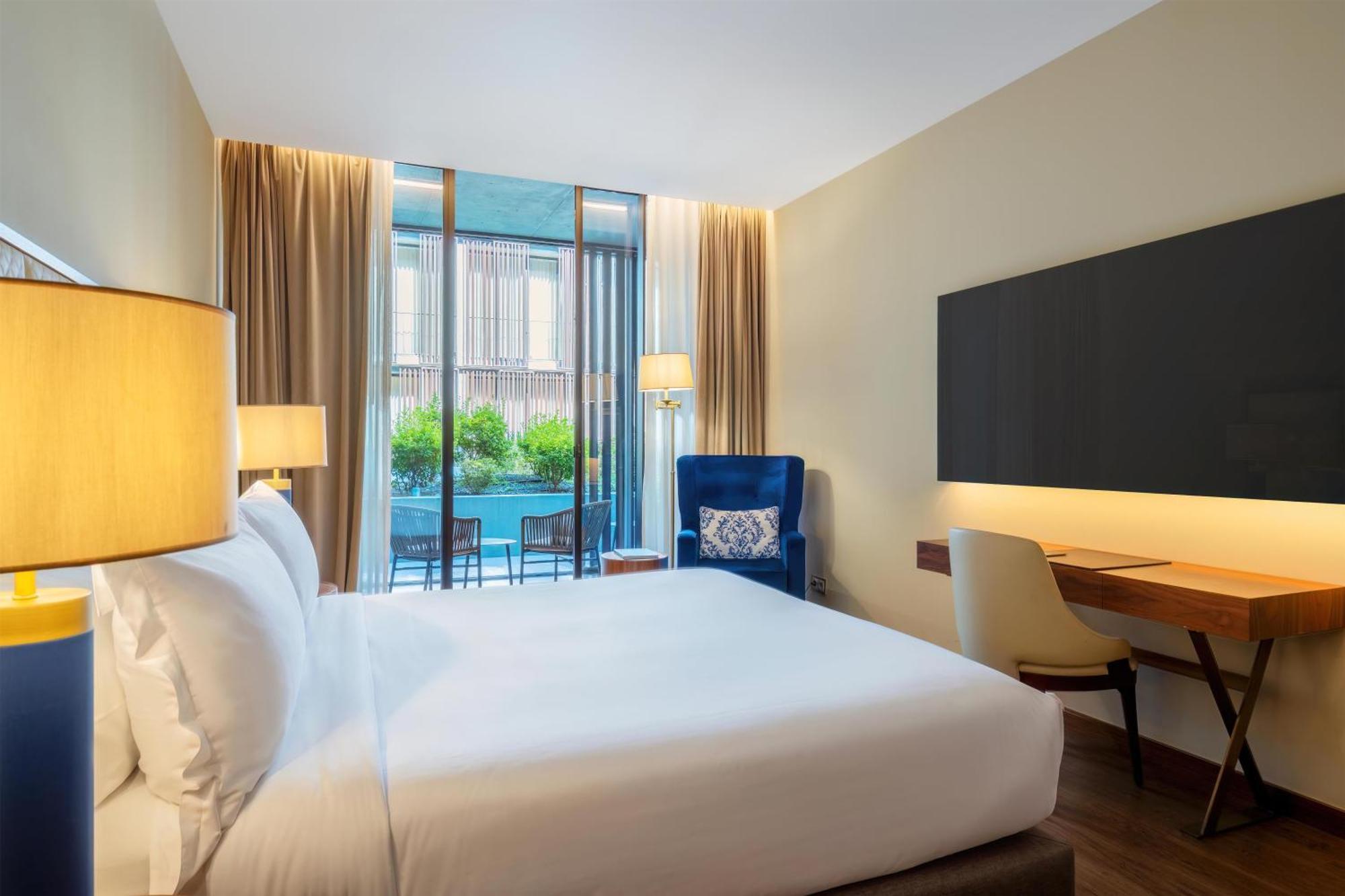 Grand Premium King Room